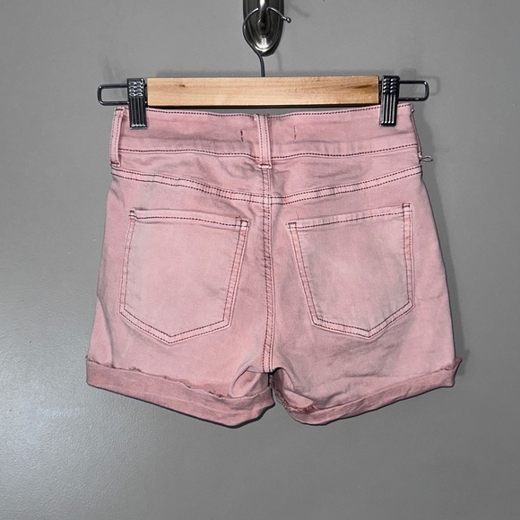 So low rise midi pink shorts - Picture 3 of 4
